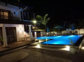 Malee Villa (Beach Inns Holiday Resort)