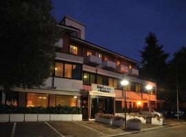 우르비노에 위치한 호텔 Hotel & Residence Dei Duchi