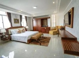 Duc Long Gia Lai Hotels & Apartment