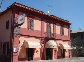 테르니에 위치한 호텔 Locanda del Vecchio Maglio