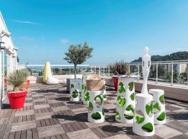 예르에 위치한 호텔 Ibis Styles Hyères Rooftop & Spa