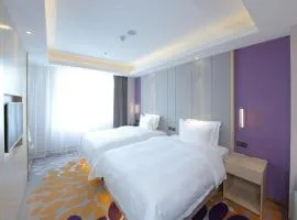 Lavande Hotel Changchun Hangkong University Fanrong Road Metro Station，位于长春的酒店