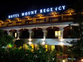 아부 산에 위치한 호텔 Hotel Mount Regency