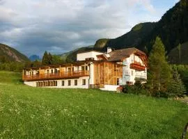 Alpin Stile Hotel