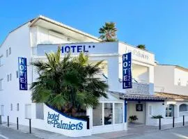 Hotel Les Palmiers En Camargue