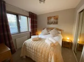 discoverNESS Apartment, budget hotel in Inverness