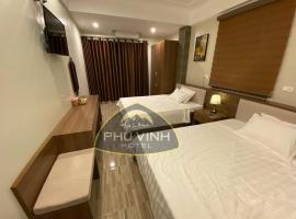 꾸어 로에 위치한 호텔 Phú Vinh Hotel