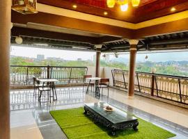 후에에 위치한 호텔 Nam Phương Riverside Villa