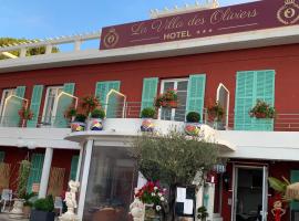 카뉴쉬르메르에 위치한 호텔 Hôtel La Villa des Oliviers