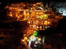 네브셰히르에 위치한 호텔 Cappadocia Nar Cave House & Swimming Pool