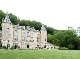 앙부아즈에 위치한 호텔 Château de Perreux, The Originals Collection