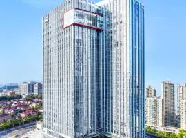 山之葉服务公寓酒店(厚街万达广场寮厦地铁站店)，位于东莞的酒店