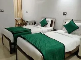 Hotel Aman Residency