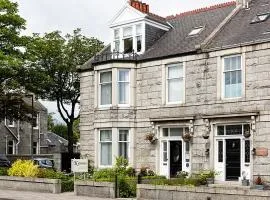 Kildonan Guest House, budget hotel in Aberdeen