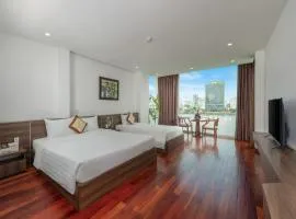 Hoang Linh Riverside Hotel Danang