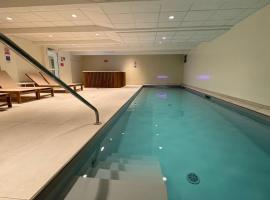 소뮈르에 위치한 호텔 Kyriad Saumur Hyper Centre Hôtel Appartements et SPA soins Sothys Paris