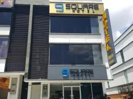 9 Square Hotel - Seri Kembangan