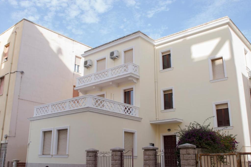 Liberty Guest House ad Alghero - Tranquillo B&B centrale