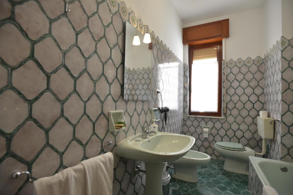 Liberty Guest House ad Alghero - Tranquillo B&B centrale