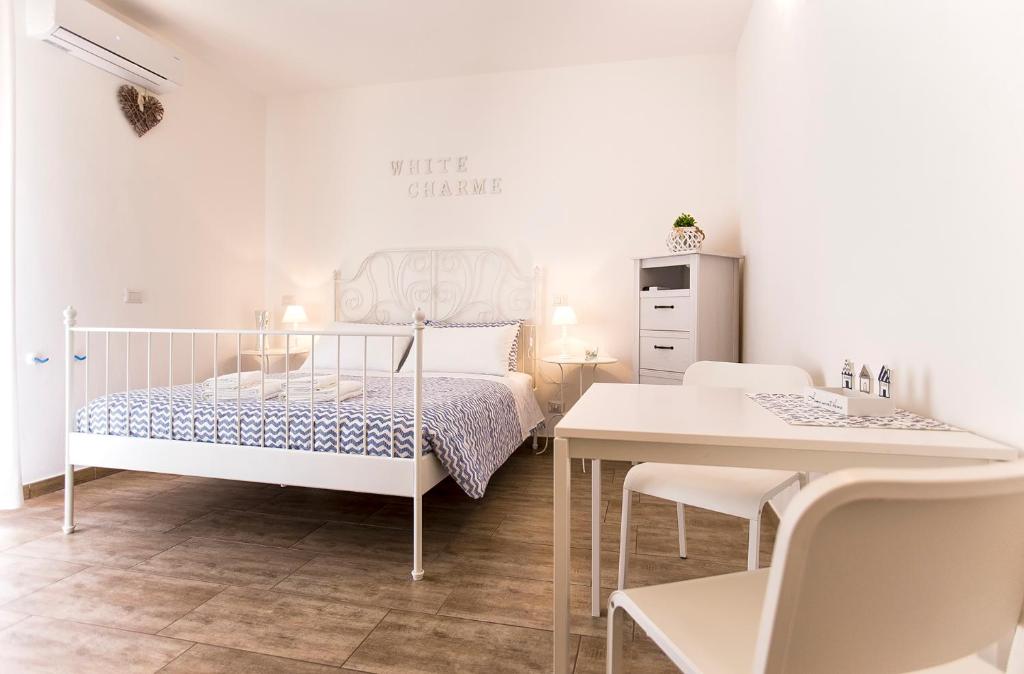 White Charme ad Alghero - Elegante self check-in