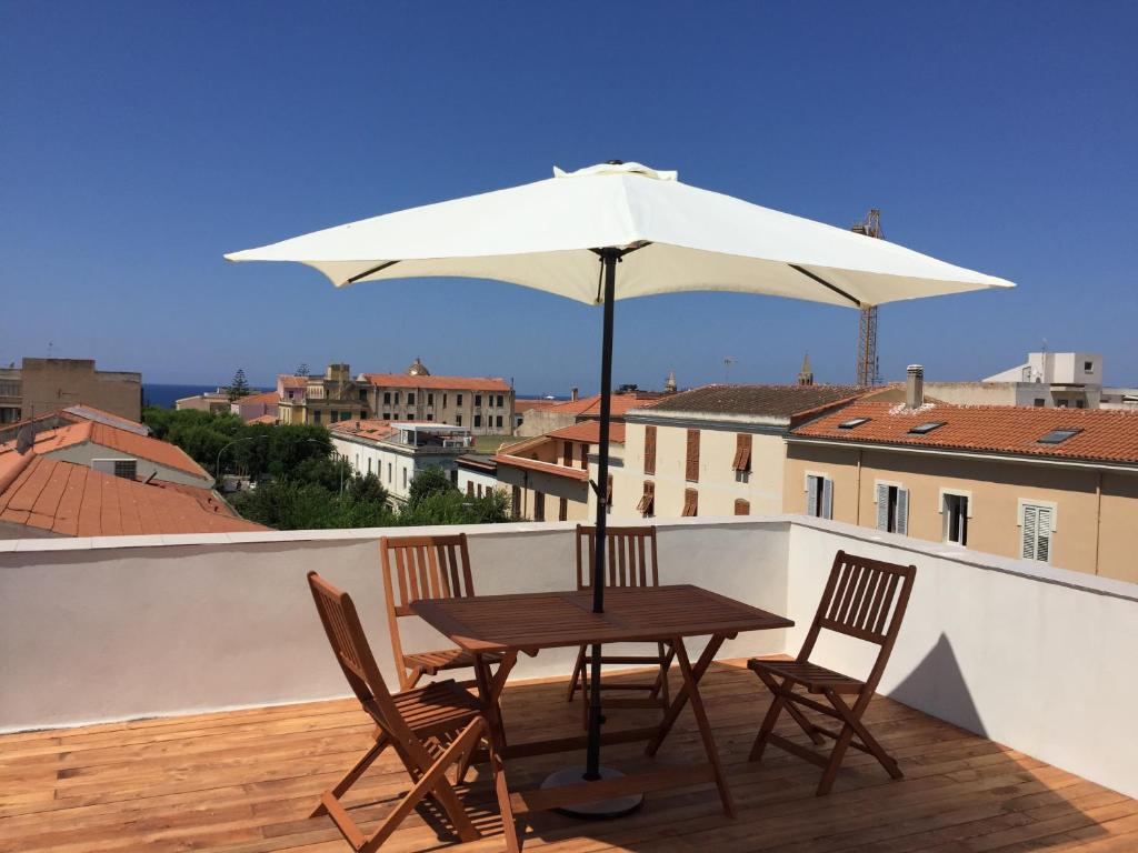 VIAXX 51 ad Alghero - Lussuoso appartamento vista mare