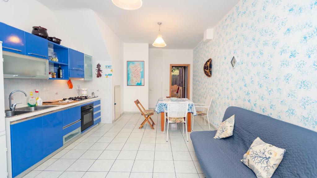Casa Lua a Villasimius - Accogliente Alloggio con Terrazza