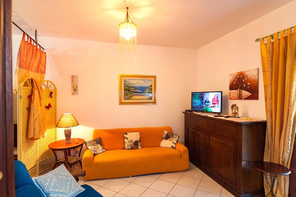 Appartamento a San Teodoro - Alloggio con giardino