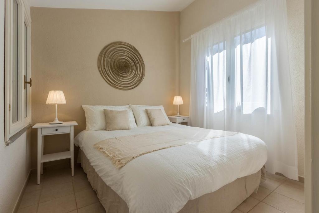Villa Fronte Mare a Villasimius - Paradiso con Giardino