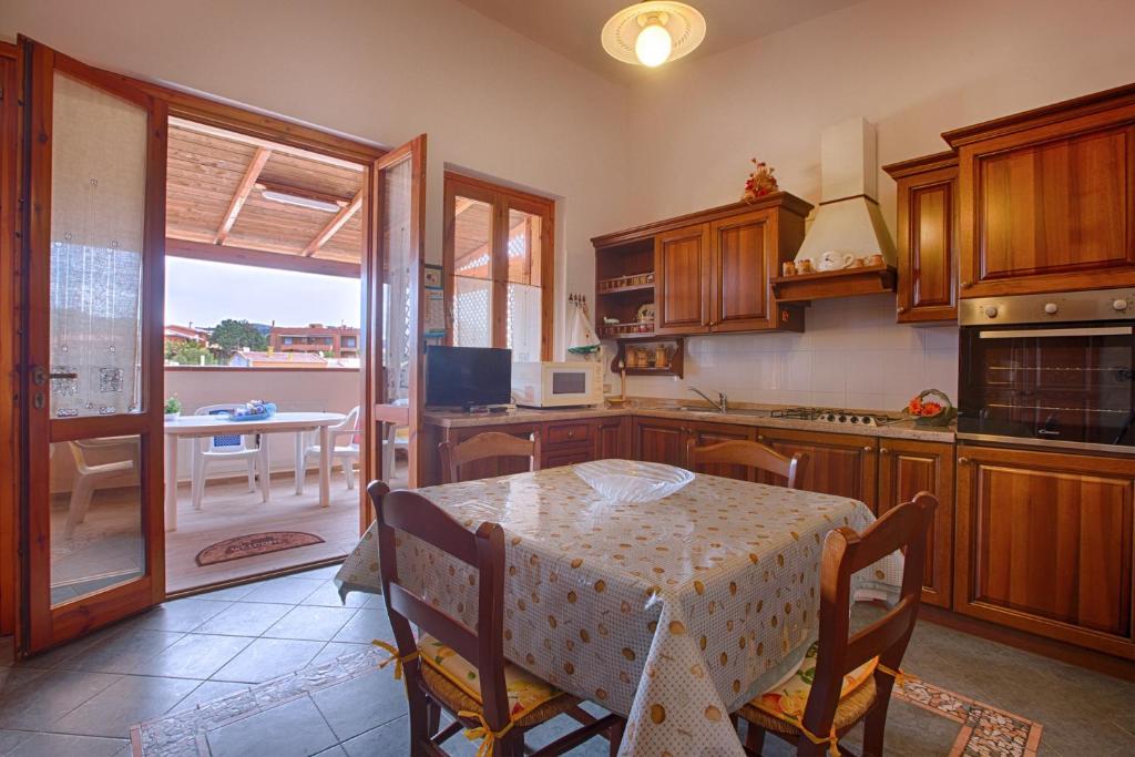 Casa MARLU' a Villasimius - Accogliente Appartamento Mare