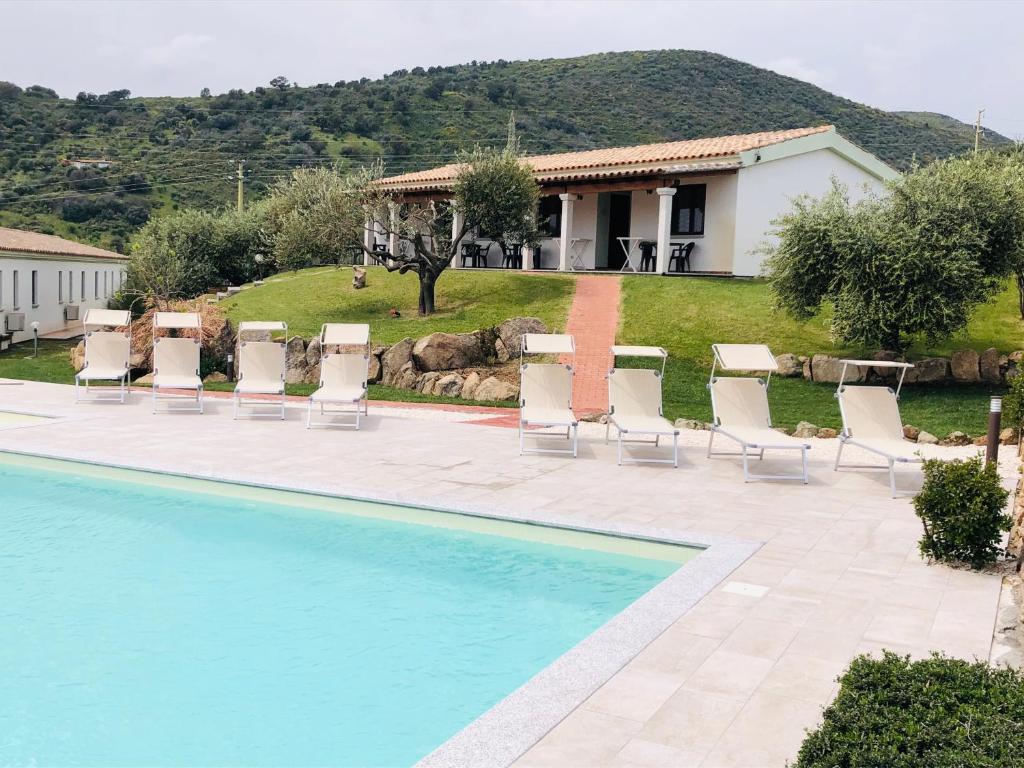 La Rocca Manna a San Teodoro - B&B con Vista Campagna