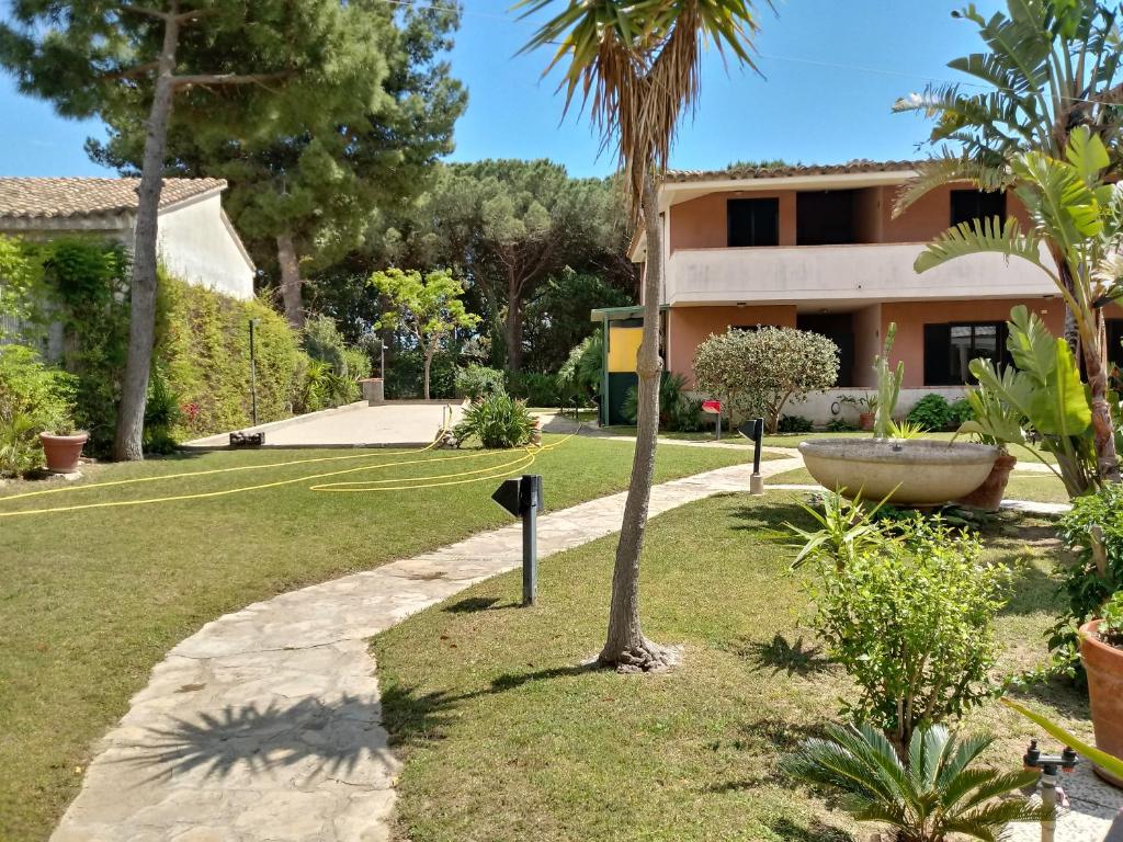 Verdemare Uno a Villasimius - Appartamenti con Piscina