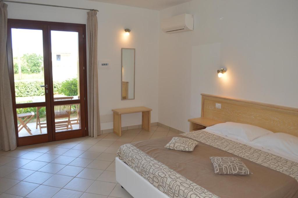 Guest Rooms a San Teodoro - Accogliente B&B Centrale