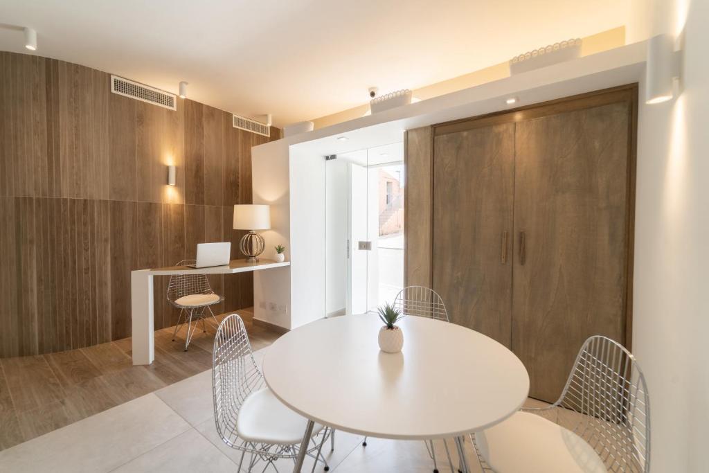 Coclea Relais a San Teodoro - Lussuoso B&B Centrale