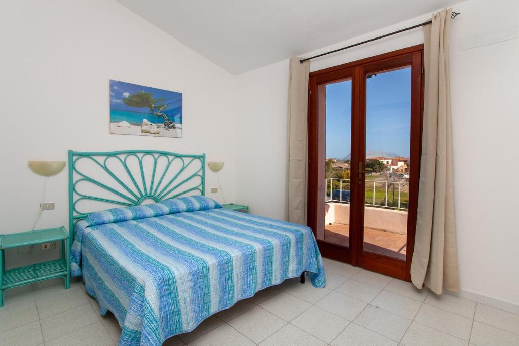 Cinta 5 a San Teodoro - Spazioso appartamento vicino mare
