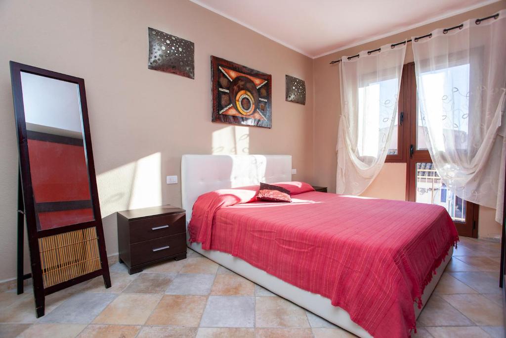 Villino Ginestra a San Teodoro - Ampio Appartamento