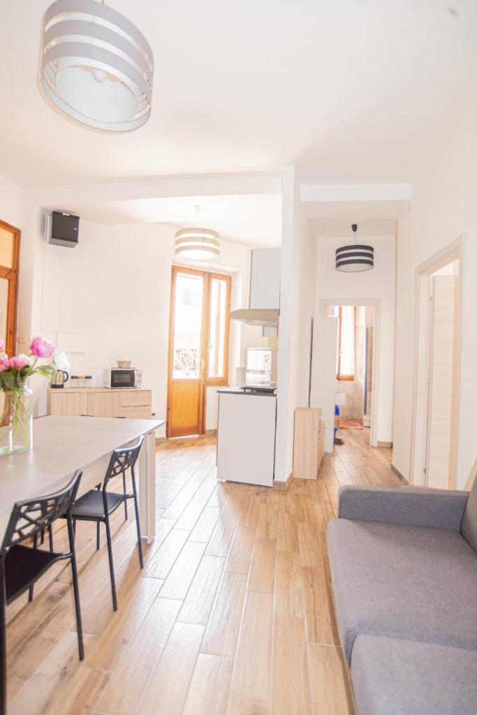 Valery Apartments ad Alghero - Comodi appartamenti vista città