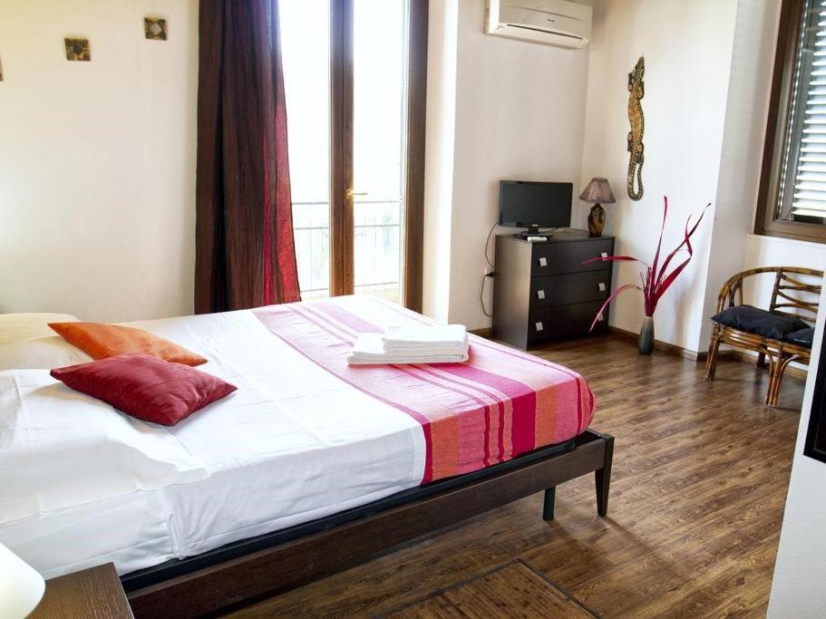 Cuscino e Cappuccino ad Alghero - Delizioso B&B Centro