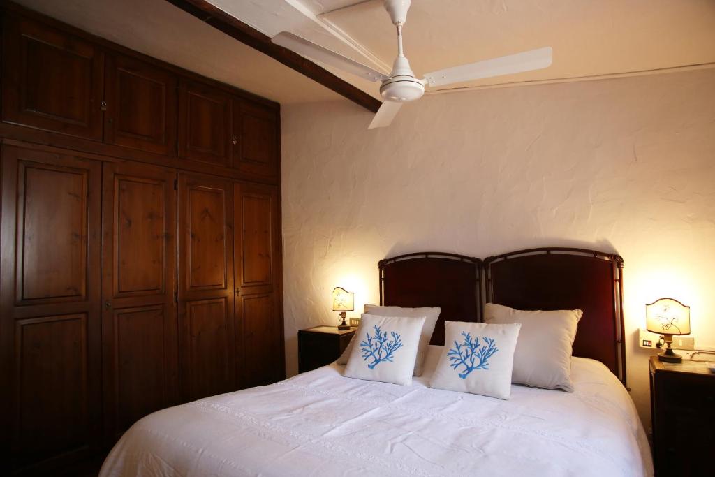 Simius Beach Villa - Lussuosa villa fronte mare