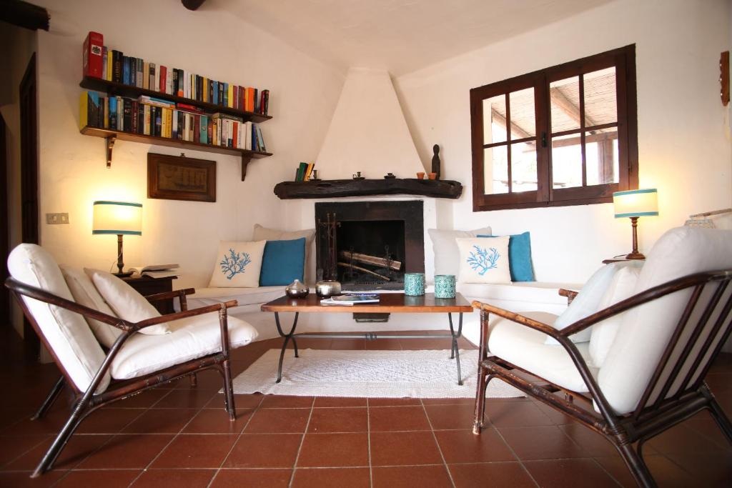 Simius Beach Villa - Lussuosa villa fronte mare