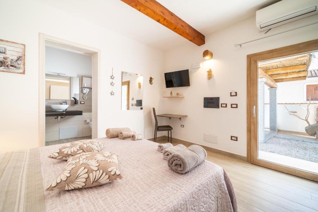 B&B Gonare a San Teodoro - Accogliente Alloggio Centrale