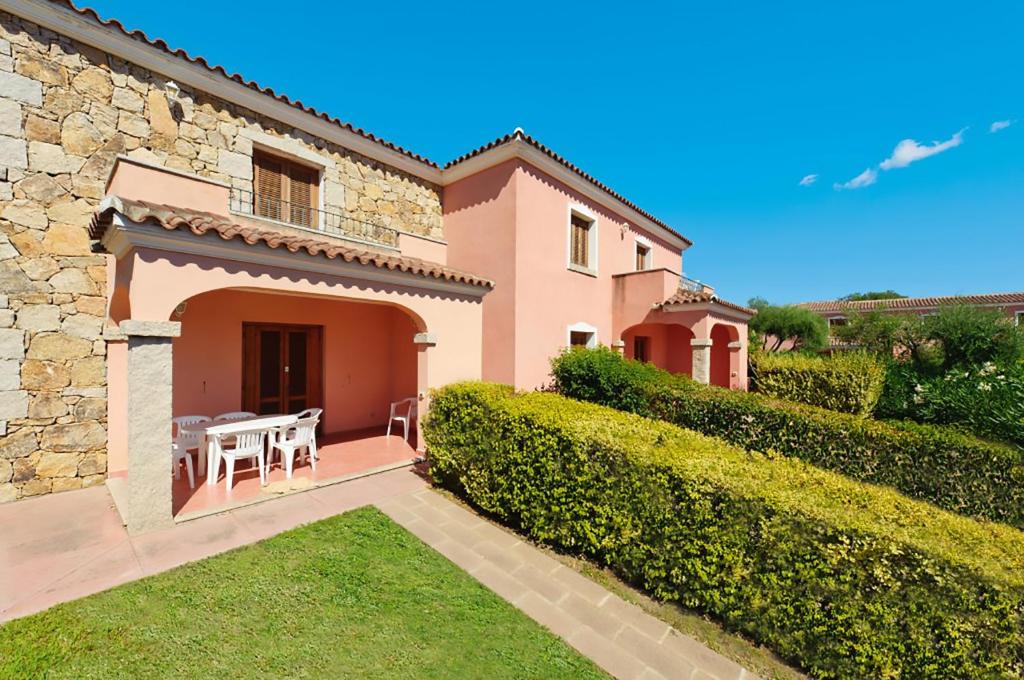 Stella Marina a San Teodoro - Ampio con giardino