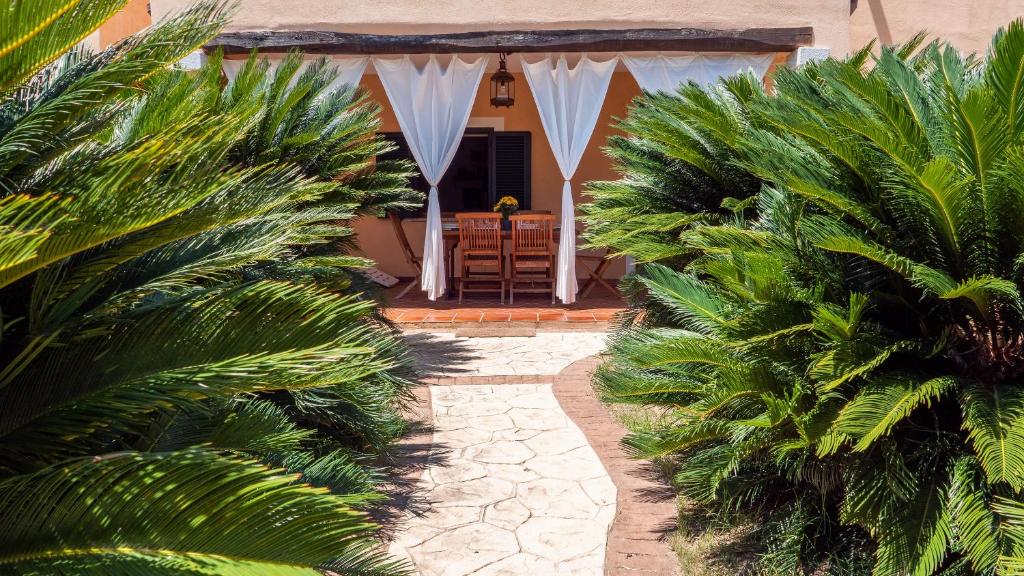 Villa L'Alzoni a San Teodoro - Vista montagna mozzafiato