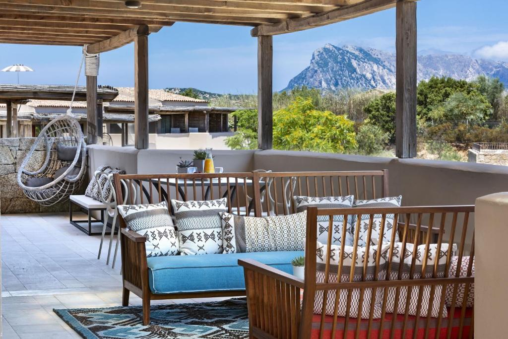 Baglioni Resort a San Teodoro - Lussuoso hotel con piscine