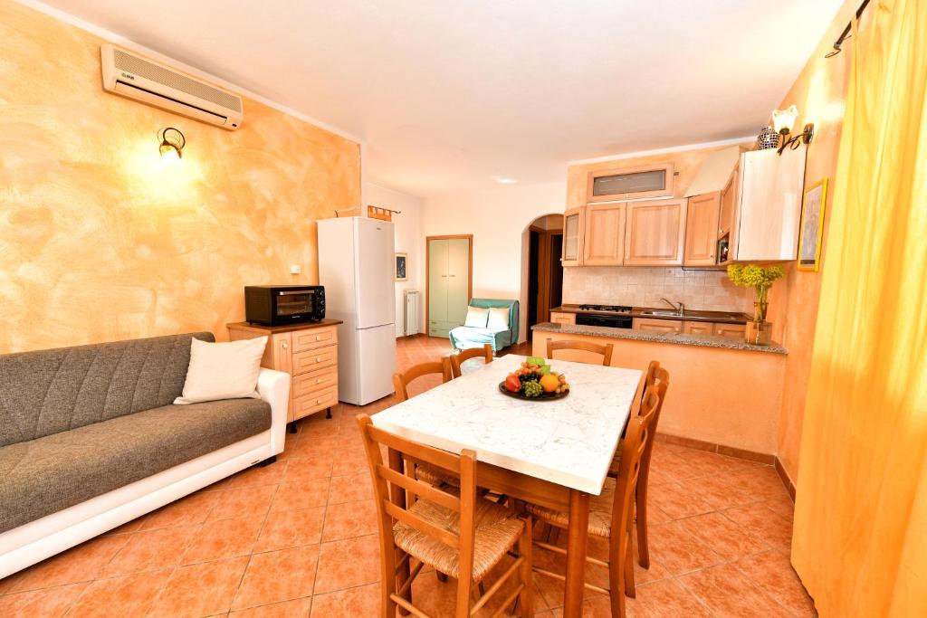 Casa Felice a San Teodoro - Rilassante con giardino
