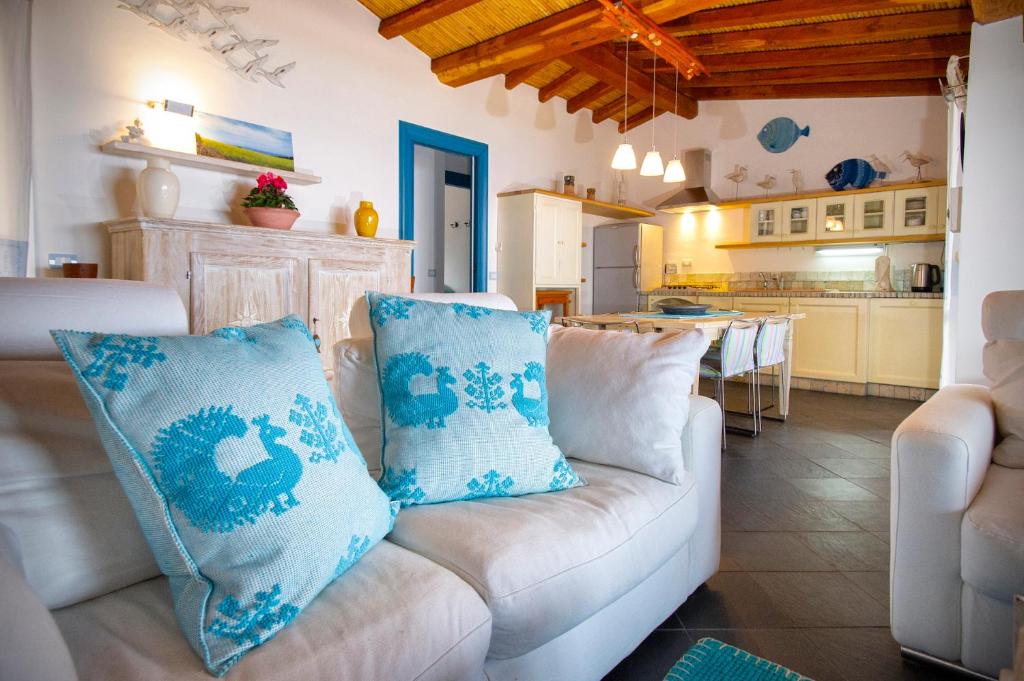 Villa Isuledda a San Teodoro - Lussuosa villa sul mare