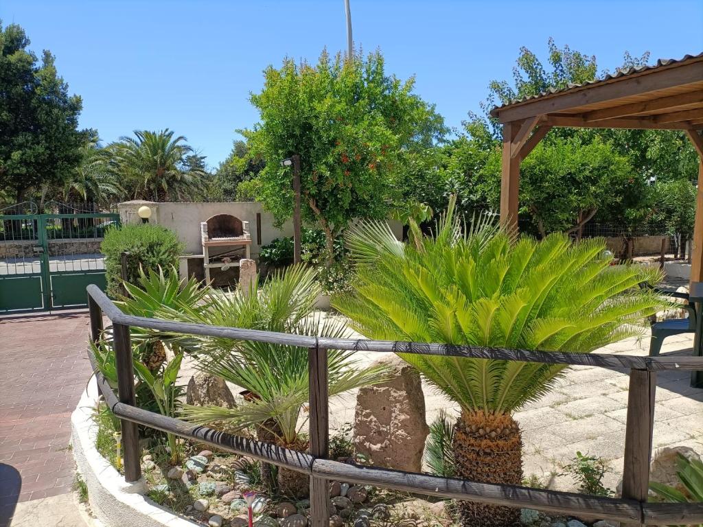 Mony's Island B&B - Accogliente oasi vicino al mare