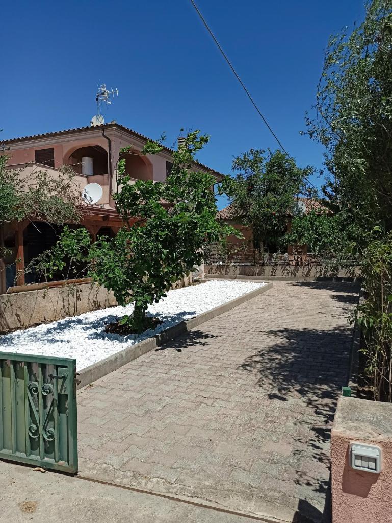 Trilocale Dory a San Teodoro - Accogliente casa centrale