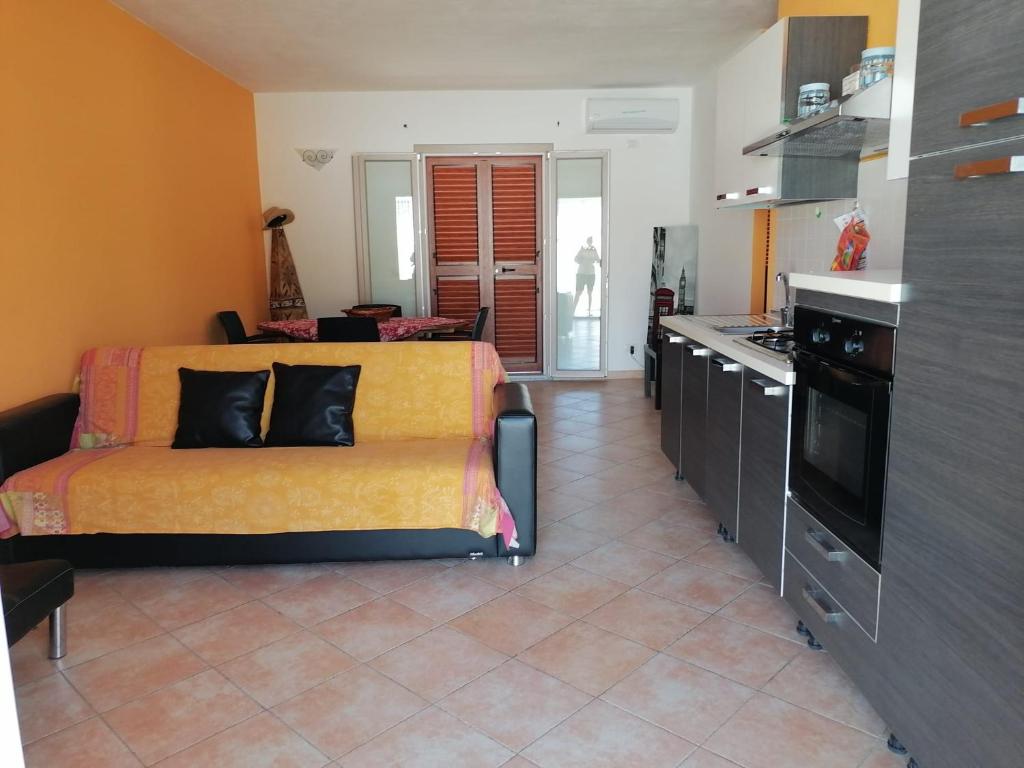 Zio Mimmo a San Teodoro - Accogliente casa con giardino