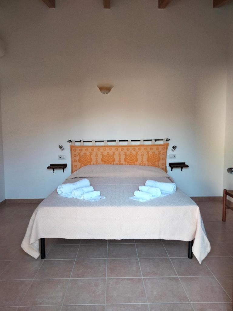 Il Doni del Mandorlo ad Alghero - Incantevole B&B con giardino
