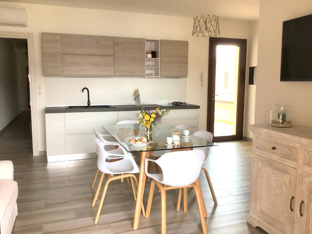 Oasi delle Onde a Villasimius - Rilassante Casa con Terrazza